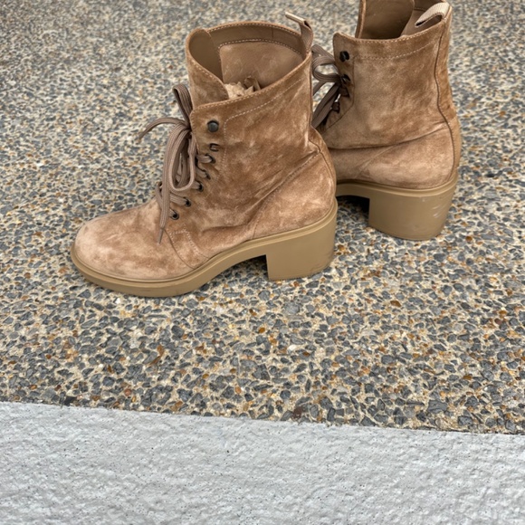 Gianvito Rossi Foster Camel Suede Ankle Boot 38.5 EU - Picture 5 of 13